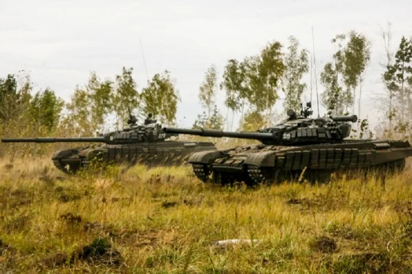 Ukrainian Intelligence: Russian soldiers are poisoned by sweets