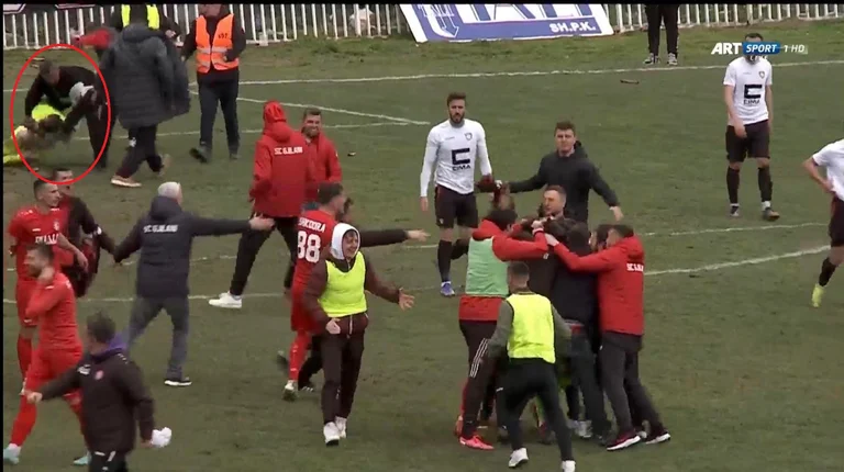 Video published, see when the Gjilan fan attacks Steve Frazer.