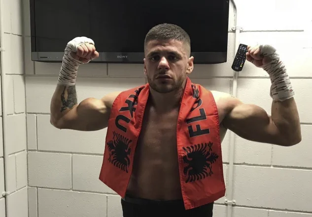 Le parole di Florian Mark su molti soldi con Chris Yankees