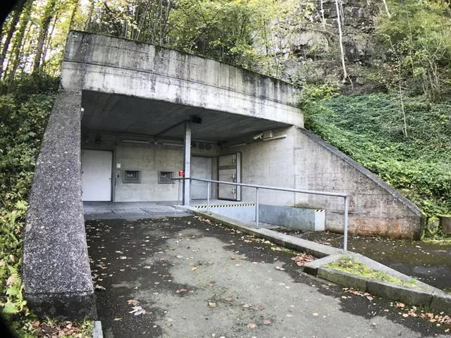 La Svizzera è preparata per ogni scenario: i bunker della guerra fredda tornano alla moda come il conflitto in Ucraina