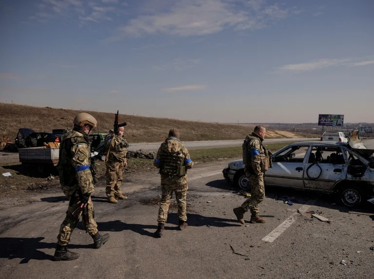 British Intelligence: Ukraine has regained control of Sloboda, Lukasivkas