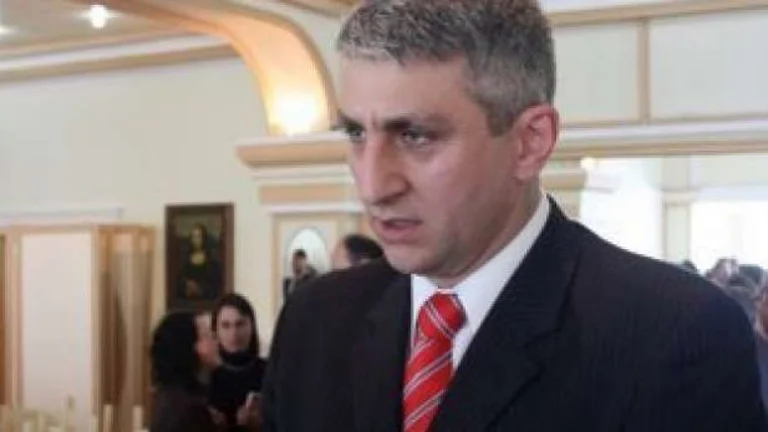 Veprimtari Lushi thotë se marrëveshja finale do t’i sillte Kosovës pavarësinë e saj
