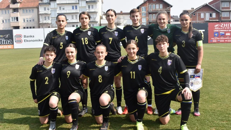 Les filles du Kosovo U17 ne parviennent pas à nouveau en Slovénie. U17