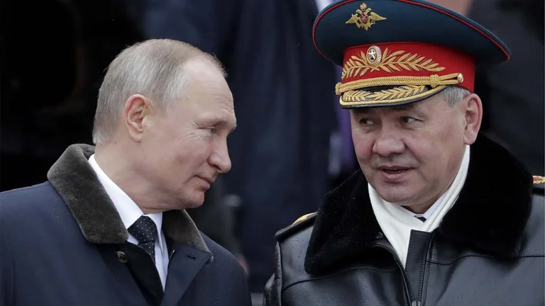 Shoigu shows up, says the first phase is over, now Donbas's turn.