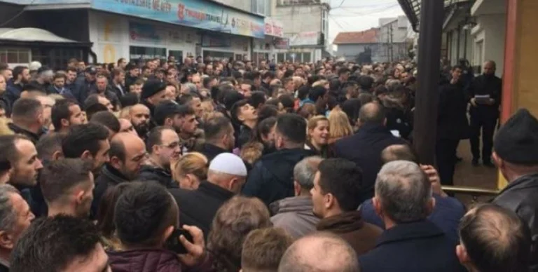 Në Qeverinë Kurti, për 4 muaj 200 mijë kërkesa për vizë gjermane (VIDEO)