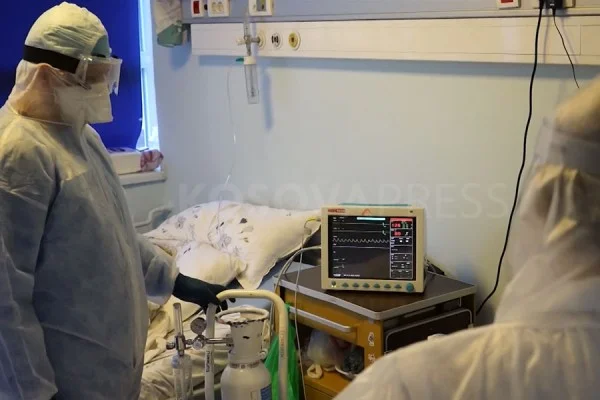 11 pacientë po trajtohen në ShSKUK