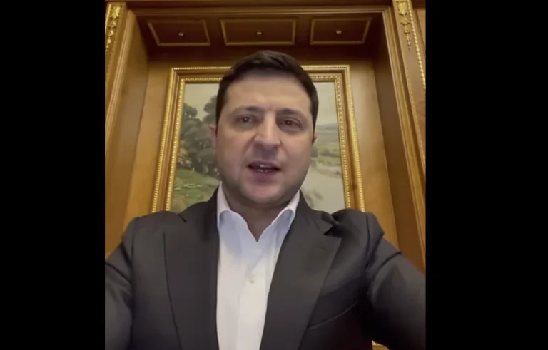 Zelensky: Janë vrarë gati 9000 ushtarë rusë