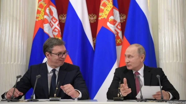 Analiza e Foreign Policy: Serbia aleat i fortë ruso-kinez, në dialogun me Kosovën s’ka përparim