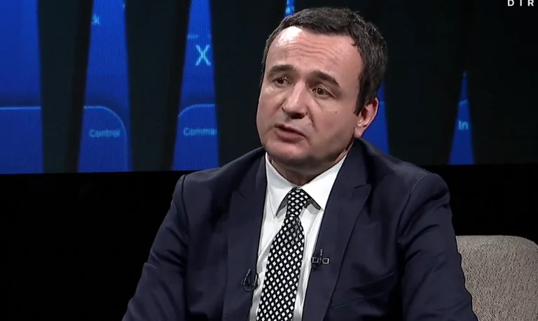 Kurti nuk e përjashton shërbimin ushtarak