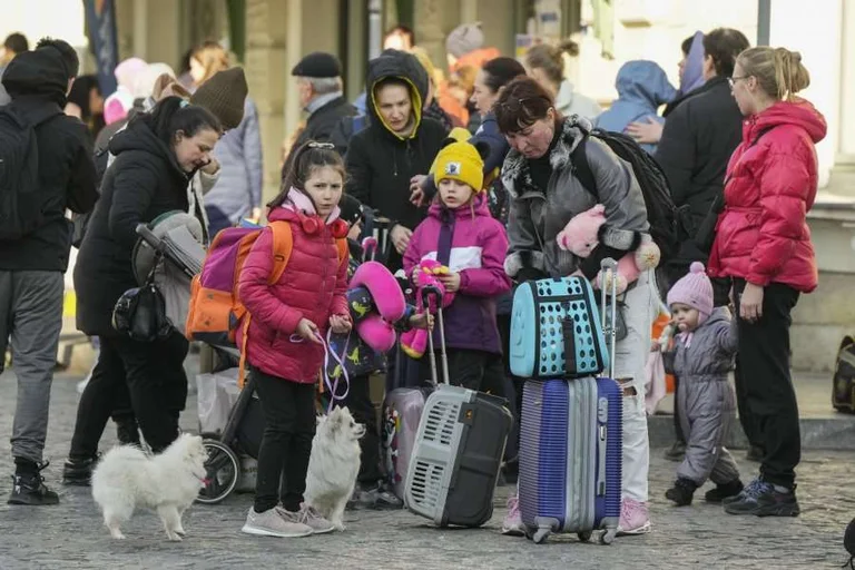 SHBA-ja planifikon t’i pranojë 100 mijë refugjatë ukrainas