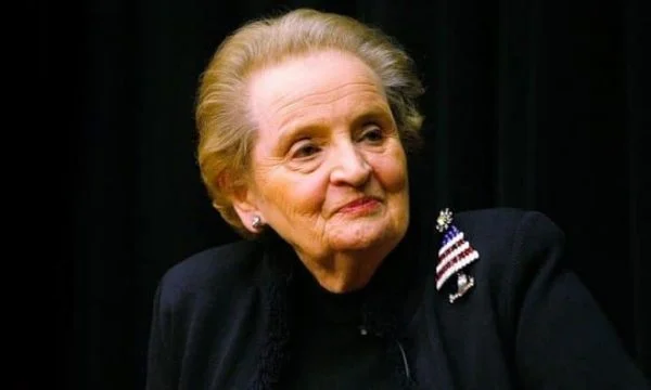 Kosova shpall të premten ditë zie për vdekjen e Madeleine Albright