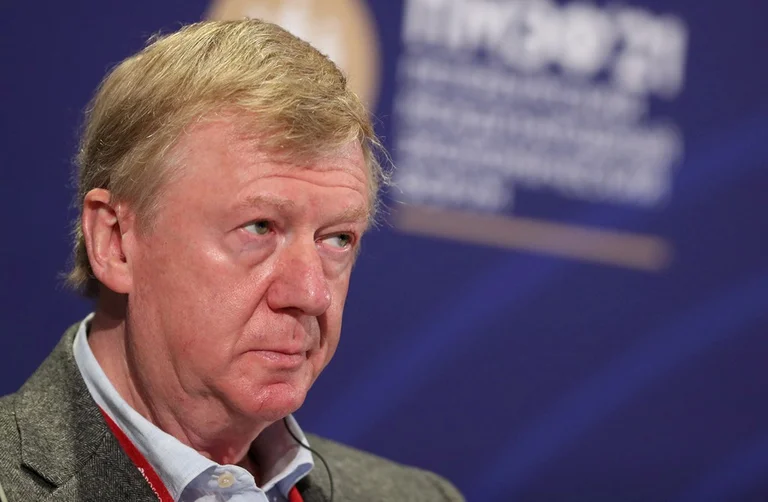 Këshilltari i Putinit thuhet se ka ikur nga Rusia
