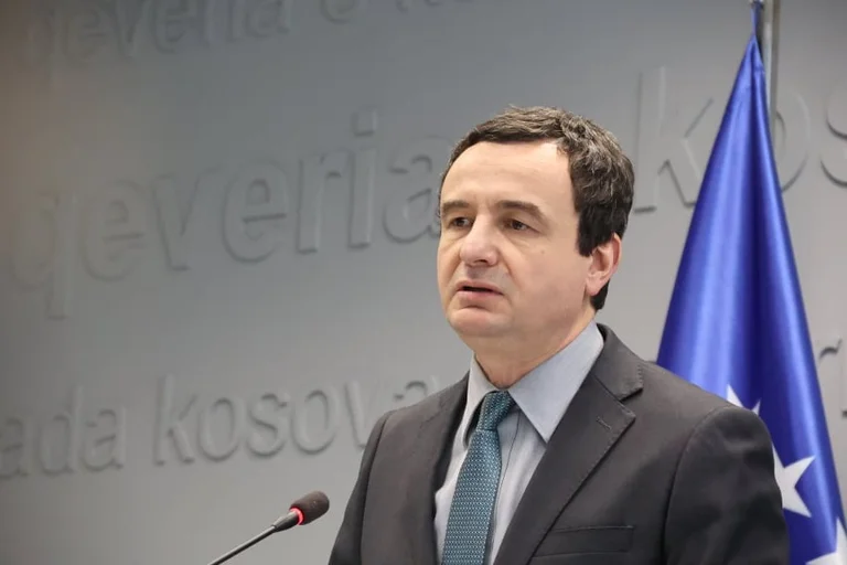 ‘Po punojmë këtu me hilt’: Kurtit i teket shembulli i thyerjes së betonit edhe kur flet për vizitën në ShBA