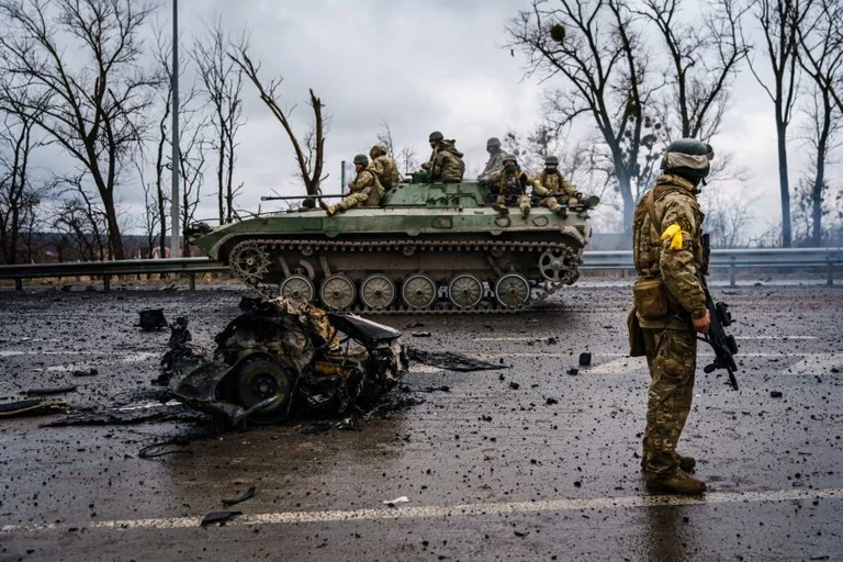 CNN: Pas katër javësh lufta në Ukrainë po hyn në fazë të re, por më të zymtë