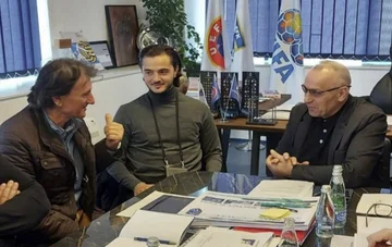 Orges Bunnjak verlässt Schweiz: Mitgliedsland, Kosovo