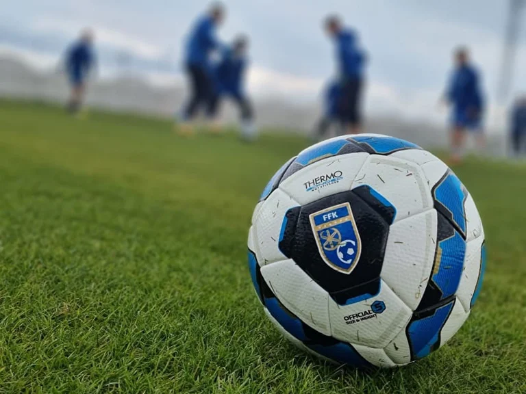 MKRS ia thotë FFK-së “shkurt e shqip” – Nuk keni respektuar Statutin dhe keni shkelur Ligjin për Sport