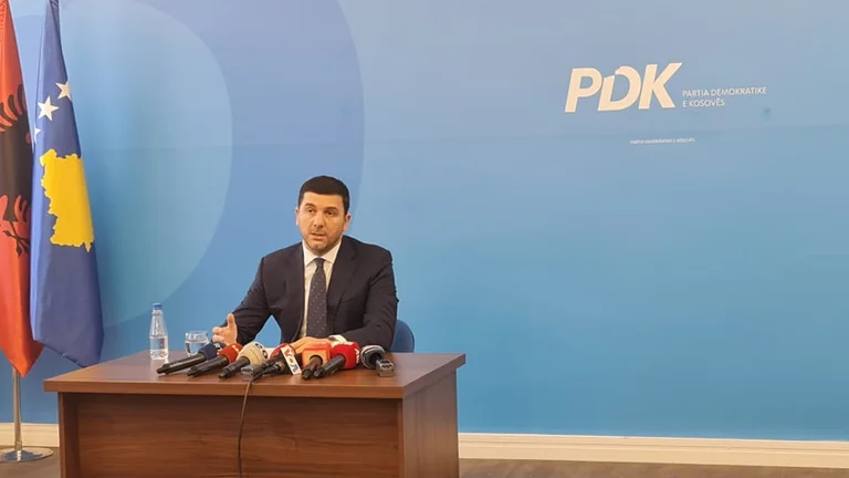 Memli Krasniqi: Një vit paaftësi e Qeverisë Kurti, në dëm të shtetit dhe qytetarëve
