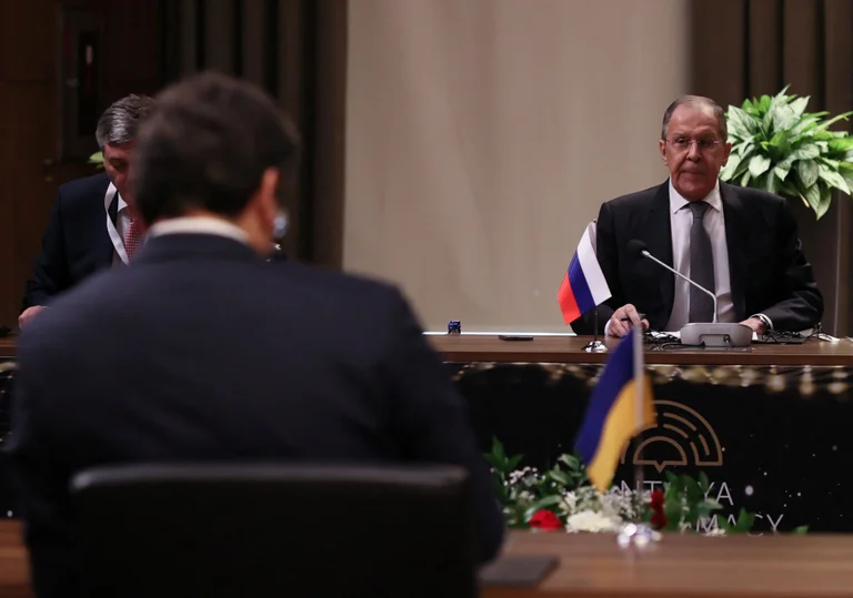 Video-connected Negotia: What is known about the 90-minute talks today between Ukraine and Russia