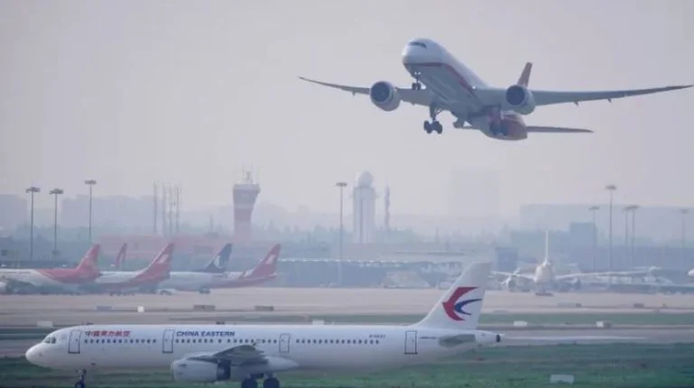 L'avion chinois s'écrase avec 133 personnes