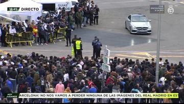 Reale Fans sprechen vor dem Stadion “Santiago Bernabeo”: Wo ist Messy?