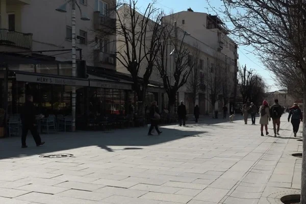 Qytetarët shumë të zhgënjyer nga Qeveria Kurti 2: Katastrofë, ekonomia është zero, s’ka asnjë ndryshim