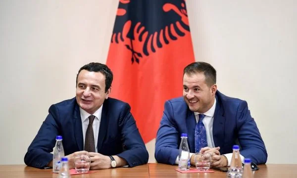 L'ancienne délégation VV tente de justifier la tenue d'élections serbes au Kosovo