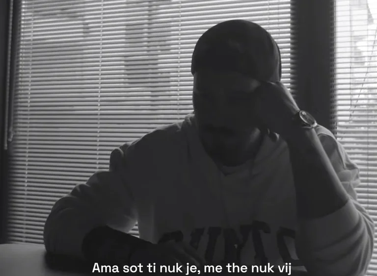 This detail on Donald's clip shows that the song is the dedication “kry-putquex1> for Bora Zeman