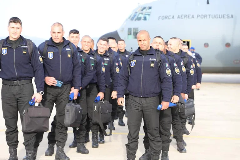 La force supplémentaire pour le Kosovo atteint EULEX
