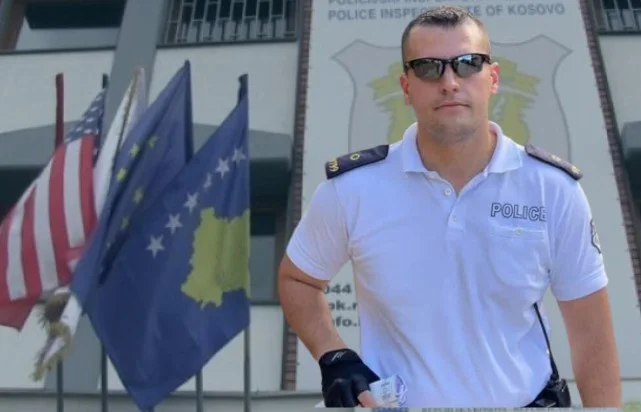 Polici i suspenduar ‘godet’ përsëri në Facebook