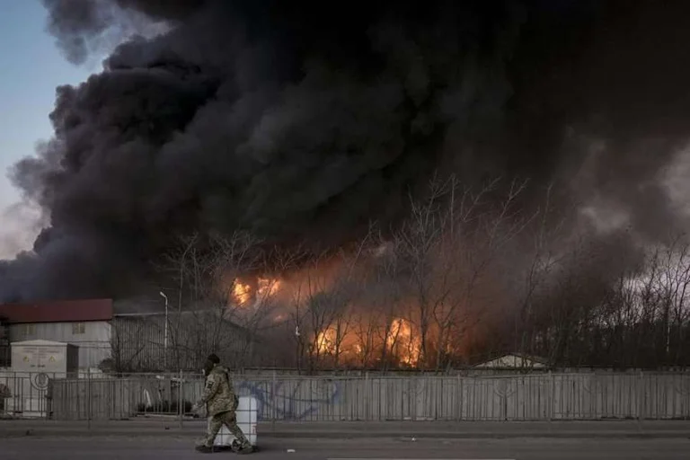 Mykolaiv weapons depot attacked