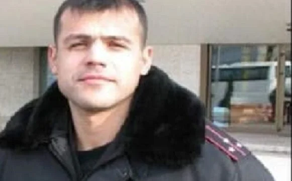 Albin Kurti erinnert an die ukrainische Polizei, die 14 Jahre früher nach einer Intervention im Norden starb