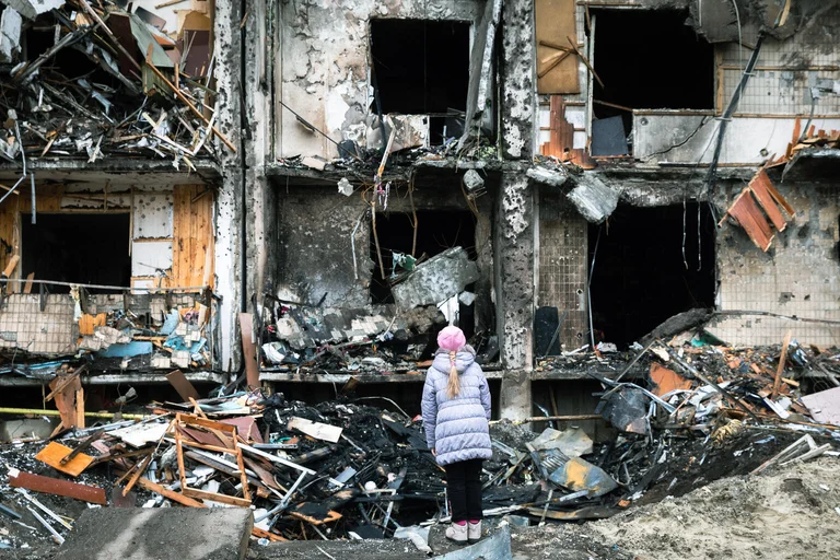 Officiel: 109 enfants morts dans la guerre en Ukraine
