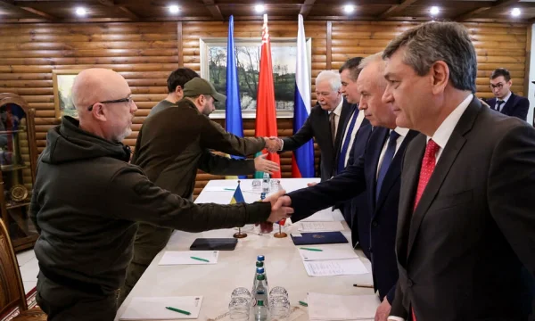 Ukrainian Minister: A Peace Agreement Between Russia and Ukraine Under way