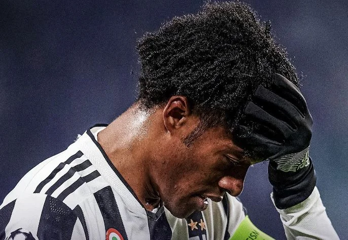 The <x0... Chesela forbids “Zegrova to continue in Champions