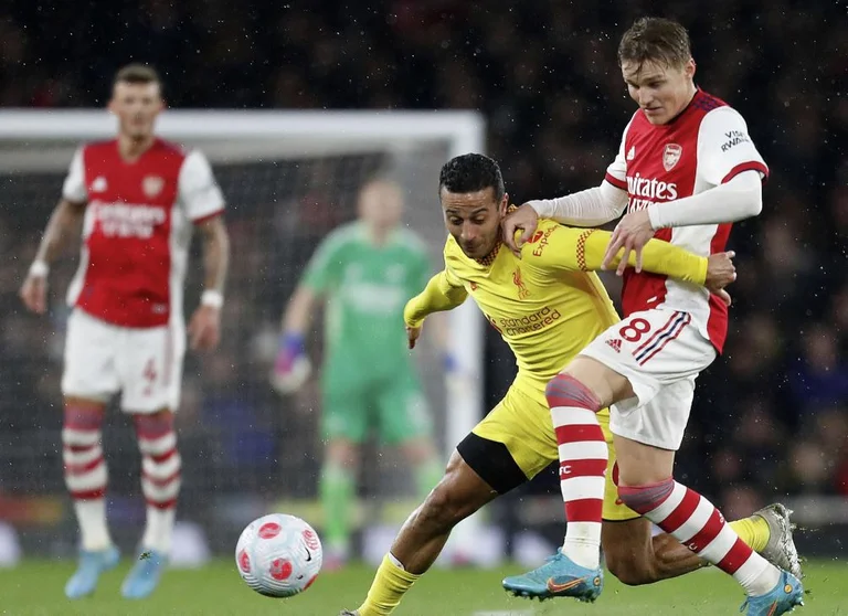 Arsenal and Liverpool are not finding the net in the first half