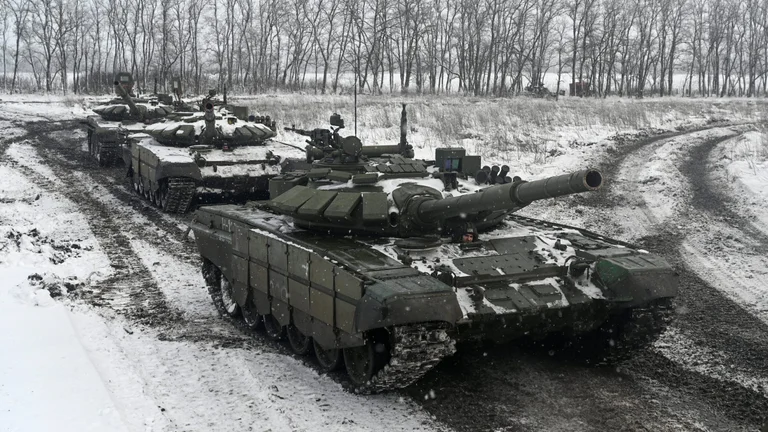 “Russia is considering the possibility of bringing new troops to Ukraine”