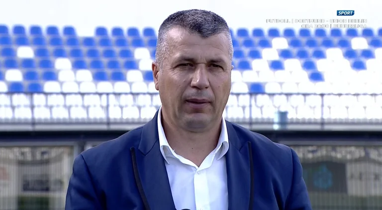 Batatina: Where I replace the players and Mourinho to destroy as opponents
