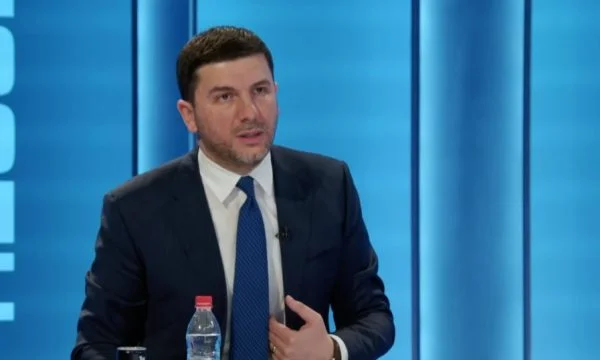 CRIZA: Memli Krasniqi proposes that in April, May and June citizens do not pay loans