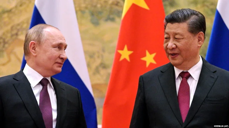 Quelles sont les chances de la Chine d'aider militairement la Russie?