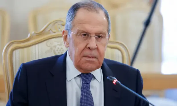 Lavrov: Estamos listos para un acuerdo de estado neutral para Ucrania