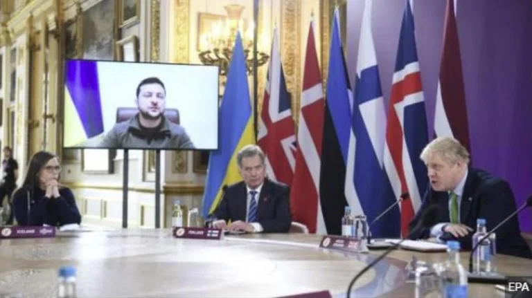 Zelensky: Certains Etats membres de l'OTAN sont hypnotisés par la Russie
