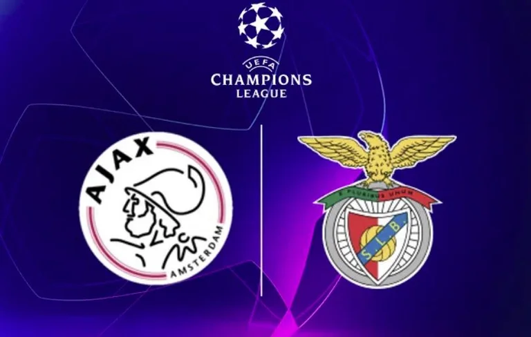 Official formations: Ajax é Benfita