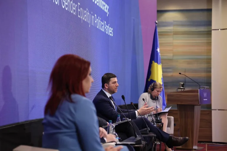 Krasniqi in “Women's Week”: Proud that PDK is giving women space in decision-making positions
