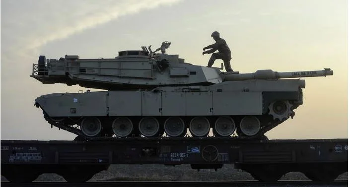 Monde désarmé, Europe armée