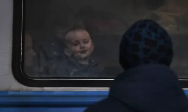 Circa 90 mila Britons offrono case per rifugiati ucraini