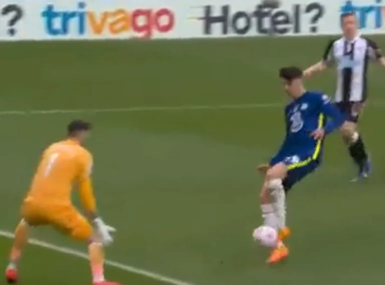 Havertz's goal in slow motion, acceptance of the ball was just imagination