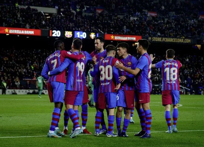 Barcelone l'a pour rien comme Ossawa, bat pour le plaisir.