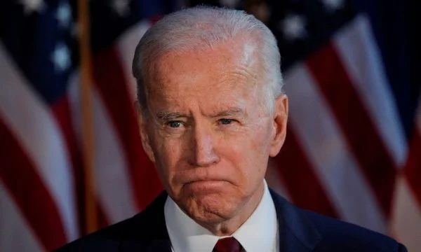 Biden comparte $200 millones para el ejército de Ucrania