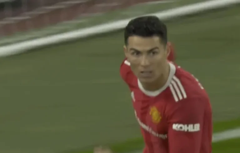 C'est lui et ce n'est pas “l'autre mère” Démissionner CRISTANO RONALDO