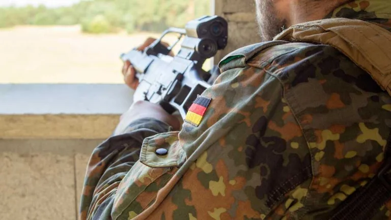Les Allemands se portent volontaires pour lutter contre la Russie en Ukraine